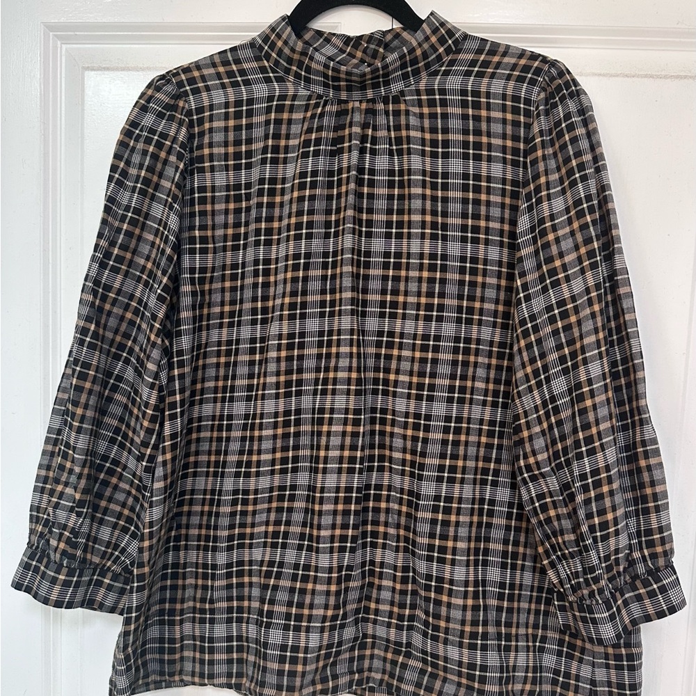 Everlane Black and Tan Checkered Shirt